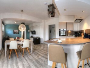 Uklassifisert bilde, 4 av 24, knapp