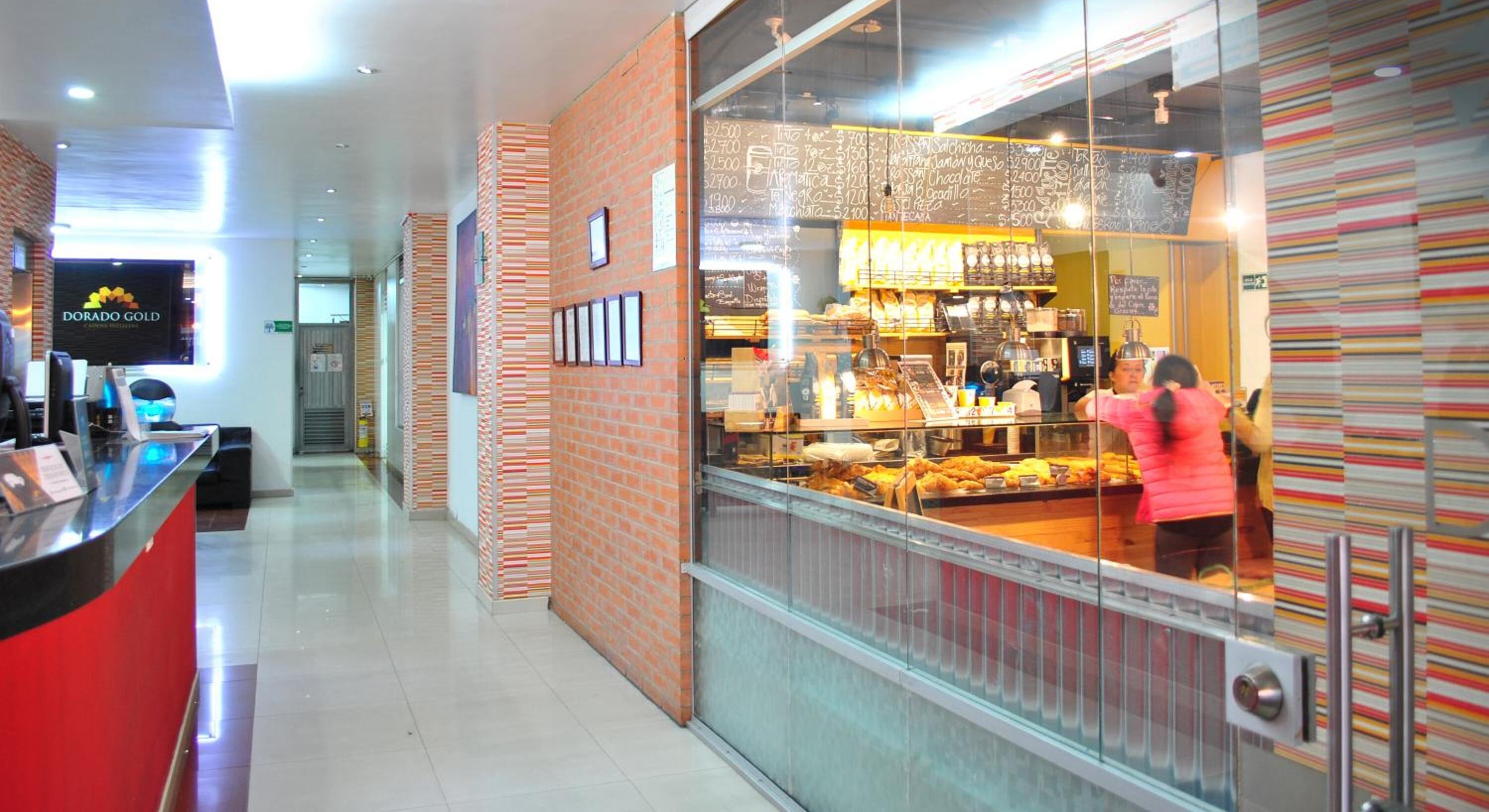 Photo - Hotel Dorado Gold