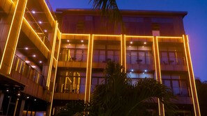 Bagian depan properti