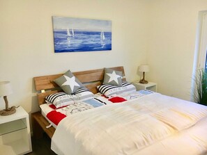 2 Schlafzimmer, Reisekinderbett, WLAN