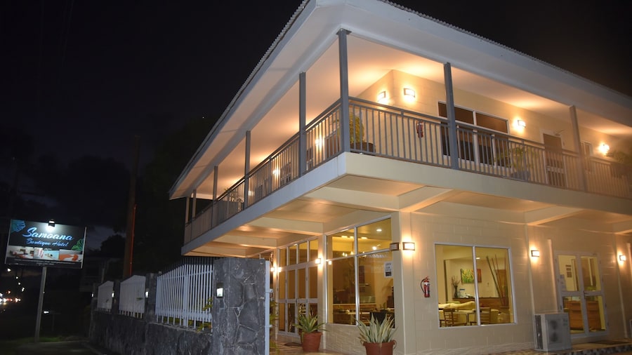 Samoana Boutique Hotel