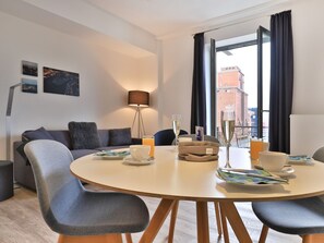 Dining - Ohlerich storage app. 08 - Ohlerich Speicher App. 08 (Wismar)