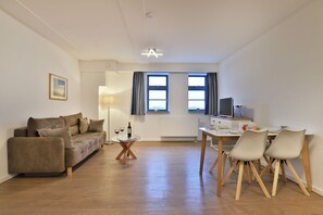 TV - Ohlerich storage app. 39 - Ohlerich Speicher App. 39 (Wismar)