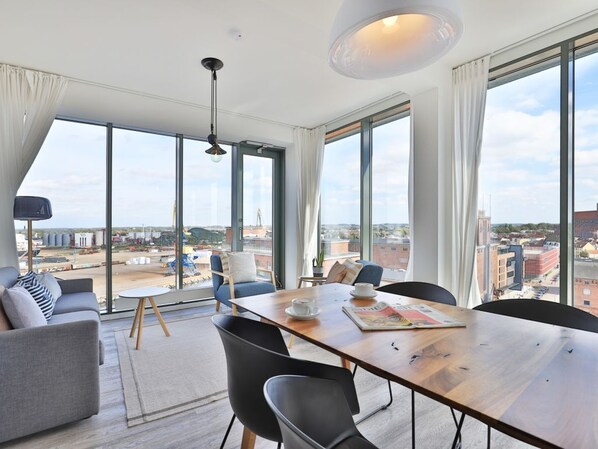 Imagen sin descripción, 1 de 31, botón