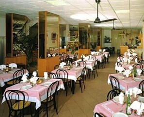 Se sirven comidas y cenas