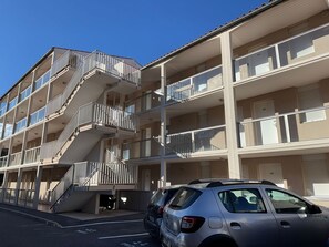 Exterior - T2 Apartment in Banyuls-sur-Mer with Wifi and Parking (Banyuls-sur-Mer)