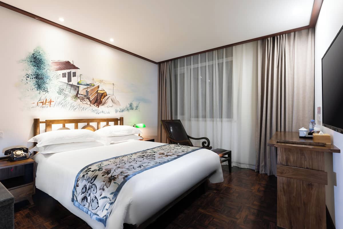 Classic Double Room