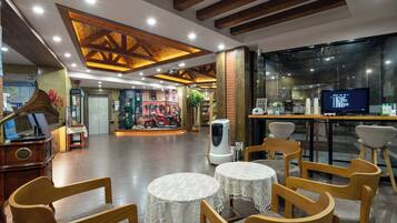 Coin salon dans le hall