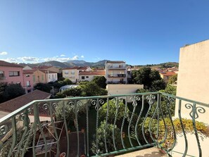 Property grounds - Charming T2 with air conditioning in central Banyuls-sur-Mer, close to the beach (Banyuls-sur-Mer)