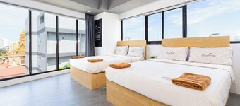 SKY HOTEL Central Phnom Penh - Rooms & Apartments