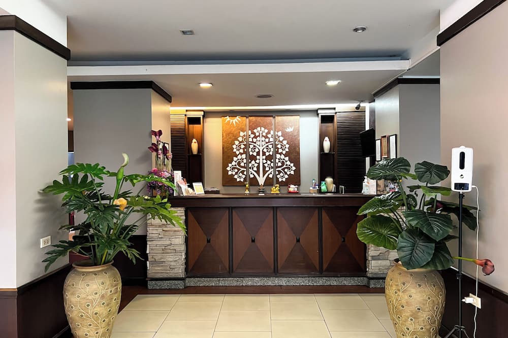 Srivichai Hotel