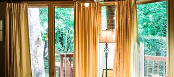 Create fond Smoky Mtn. memories in a boutique home just outside Bryson City, NC