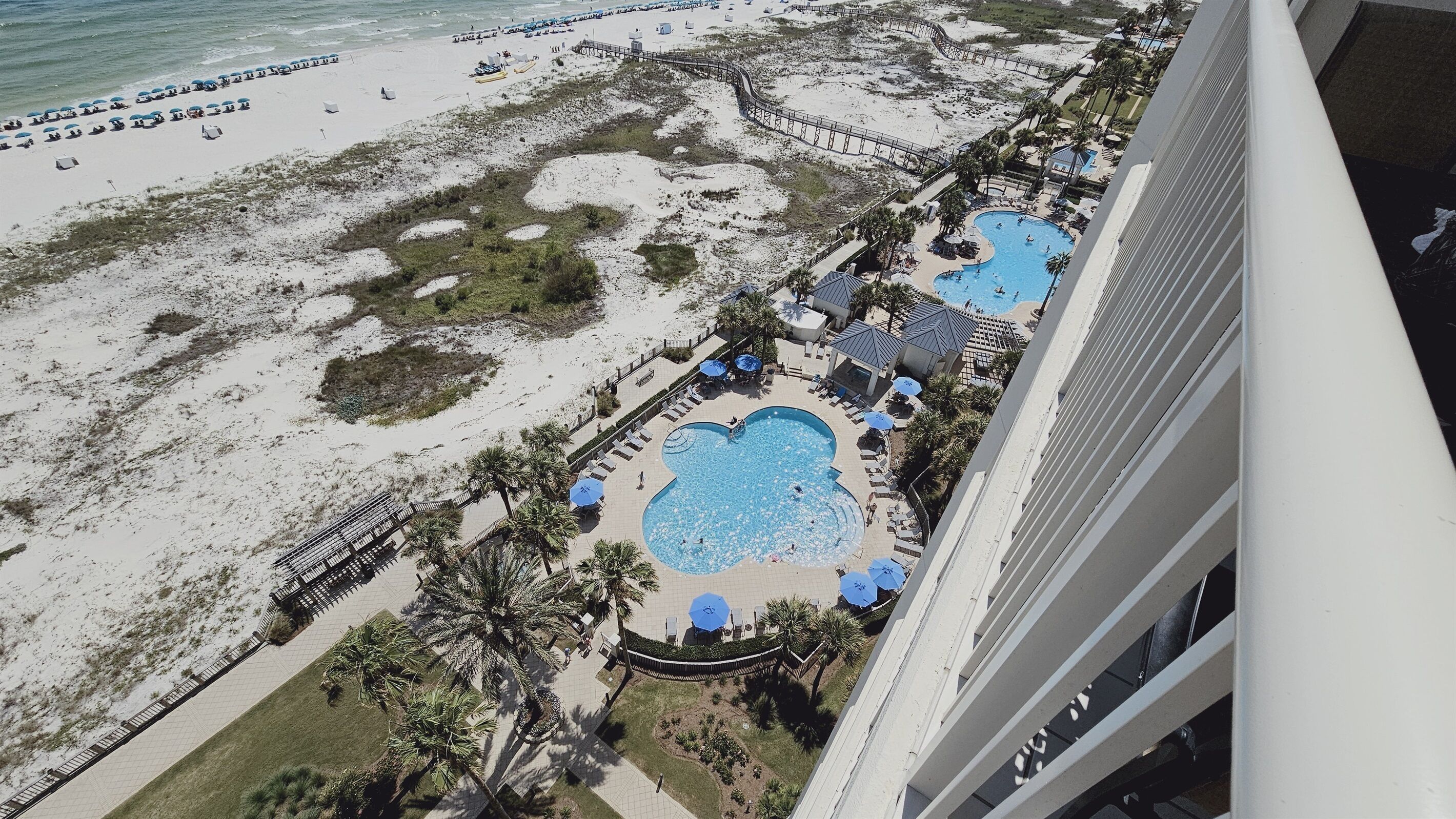 室内游泳池，恒温泳池