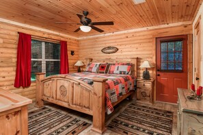 3 soverom, skrivebord, strykejern/-brett og wi-fi (inkludert)