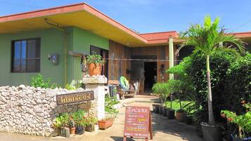 Entrada de la propiedad