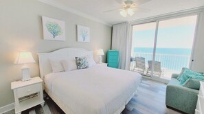 2 sovrum, skrivbord, strykjärn/strykbräda och gratis wi-fi