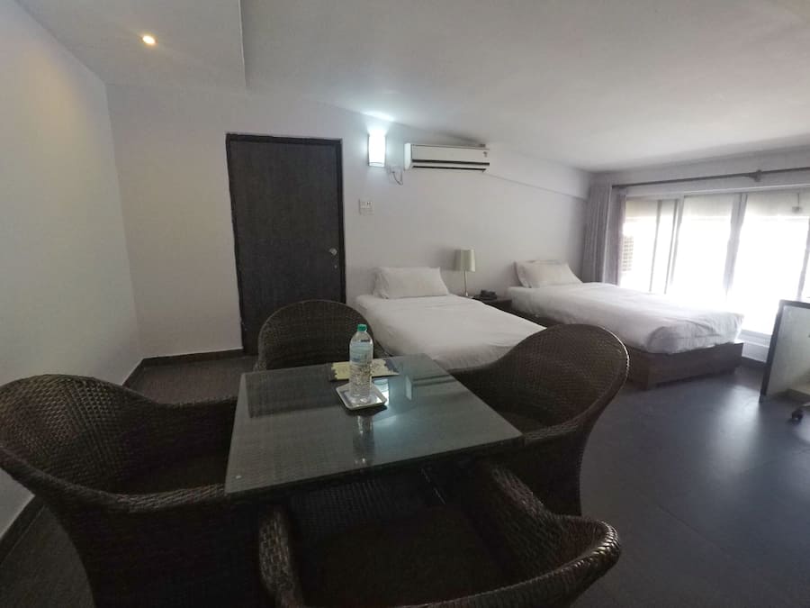 Kamer, 2 eenpersoonsbedden