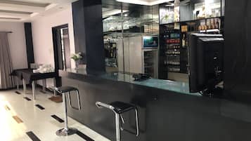 Bar (en la propiedad)