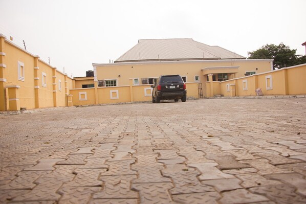 숙박 시설 내 편의 시설/서비스