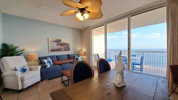 Smart TV, DVD player, table football, ping pong