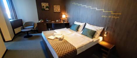 Superior dubbelrum | Värdeförvaringsskåp på rummet, ljudisolering och gratis wi-fi