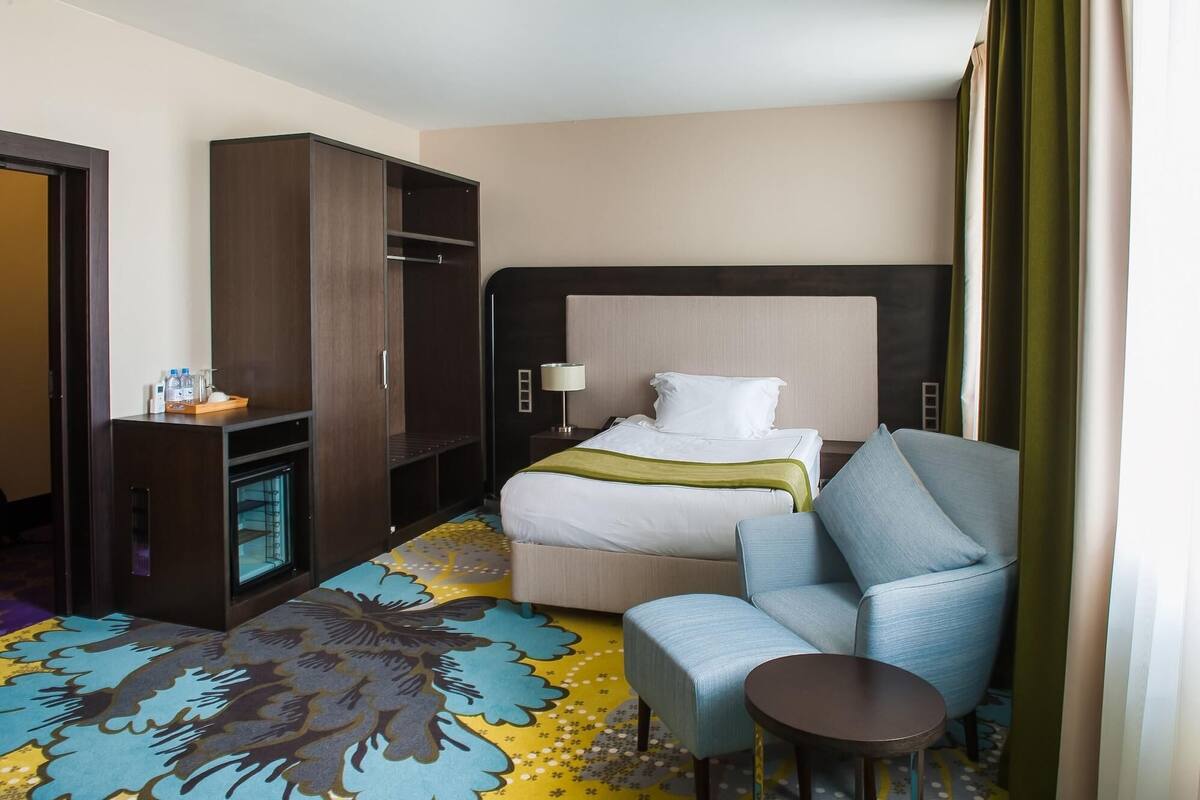 Articles gratuits dans le mini-bar, coffres-forts dans les chambres