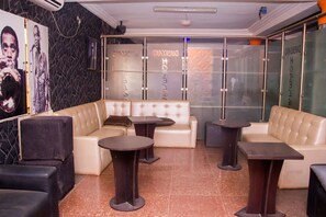 Frühstück gegen Gebühr