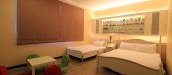 Doll House Lodge