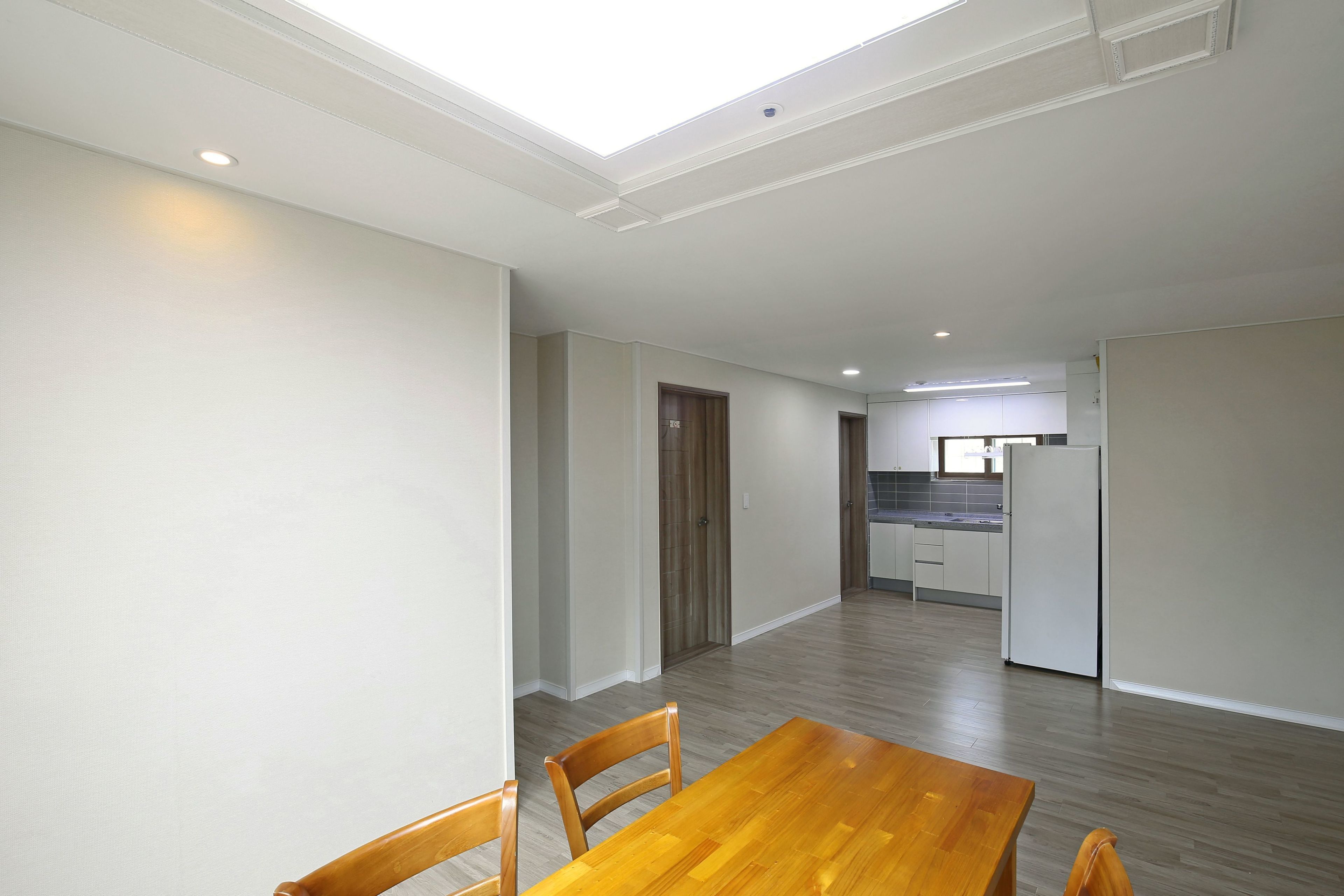 standard condo, 3 bedrooms, kitchen, annex building | living area | 42-inch flat-screen tv with cable channels, tv, heated floors