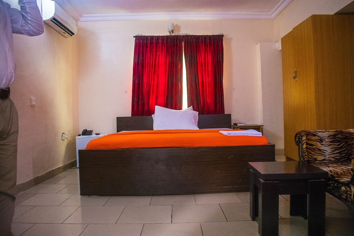 Chambre Deluxe | Minibar, bureau, espace de travail pour ordinateurs portables