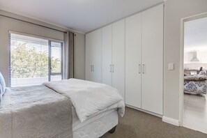 3 bedrooms, premium bedding, individually decorated