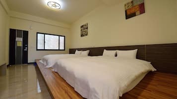 Meja kerja, tempat tidur lipat/tambahan, Wi-Fi gratis, dan seprai linen