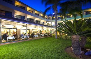 Lunch, dinner served; Mediterranean cuisine, pool views 