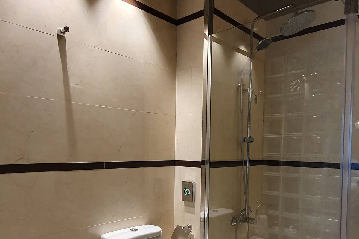 premium room, 1 king bed, pool access, garden area (adults only) | bathroom | bathtub, free toiletries, hair dryer, bidet