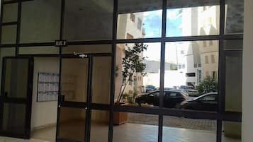 Entrada al alojamiento