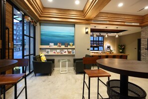 Lobby sitting area - Midori Hostel (Hualien City)