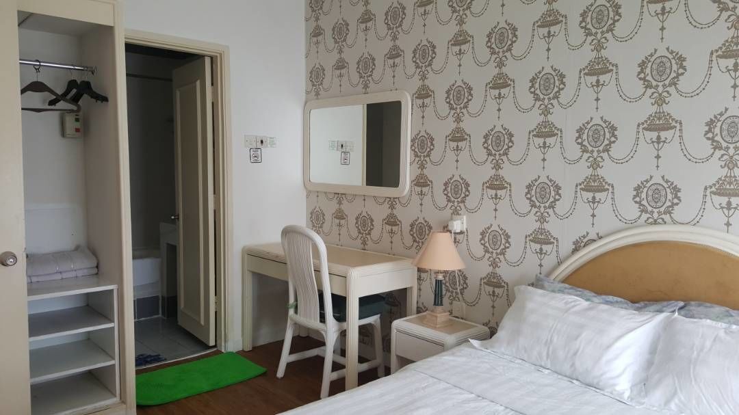 1 bedroom, individually decorated, laptop workspace, iron/ironing board