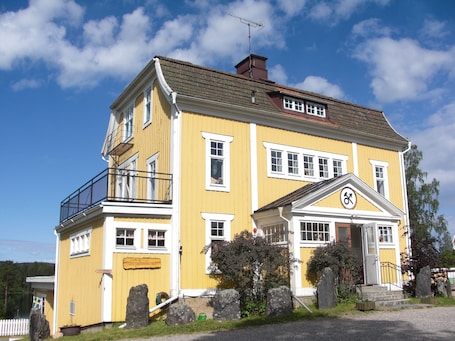 Fachada de la propiedad. Uskavigården