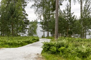 PĂ„ stranden och rodd/paddling