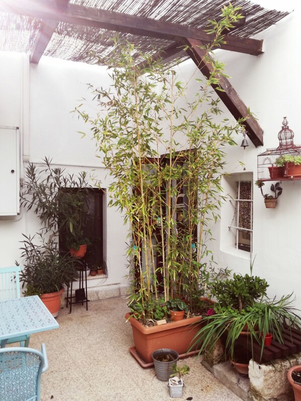 Villa, 2 habitaciones, vista al jardín | Terraza o patio