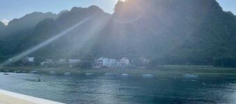 Phong Nha River View Hotel