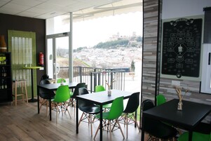 Bar (en la propiedad)