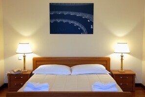 Apartamento família, 1 quarto | 1 quarto, individualmente decorados, individualmente mobiliados