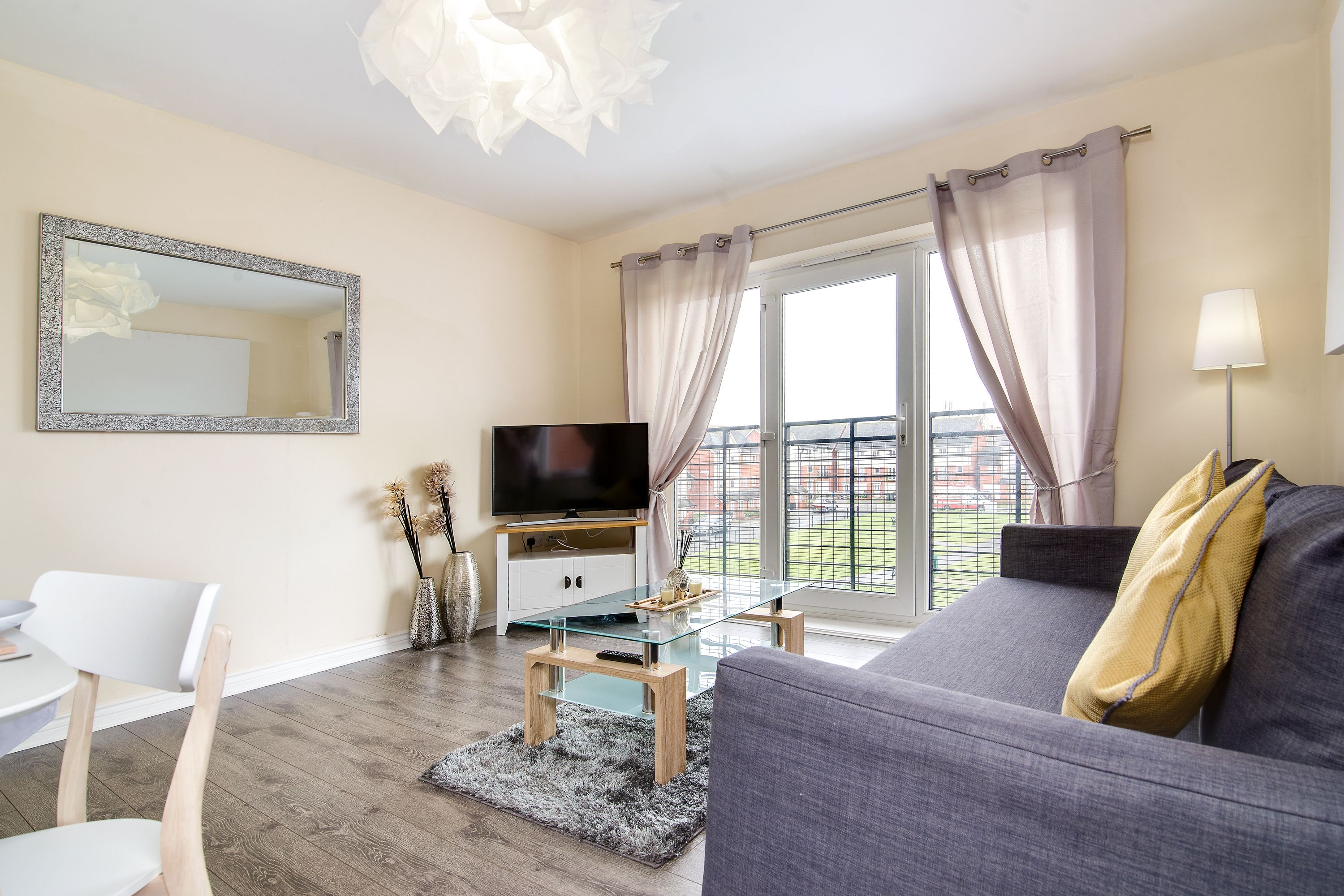 Familienapartment | Wohnbereich | Flachbildfernseher