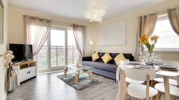 Familienapartment | Wohnbereich | Flachbildfernseher