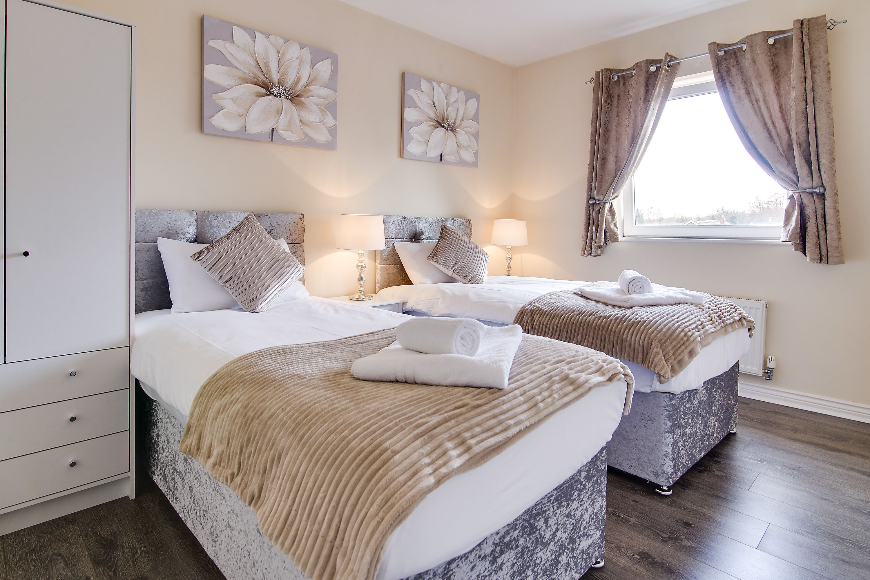 Familienapartment | 1 Schlafzimmer, Bügeleisen/Bügelbrett, kostenloses WLAN, Bettwäsche