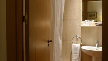 Bañera, bañera profunda, toallas