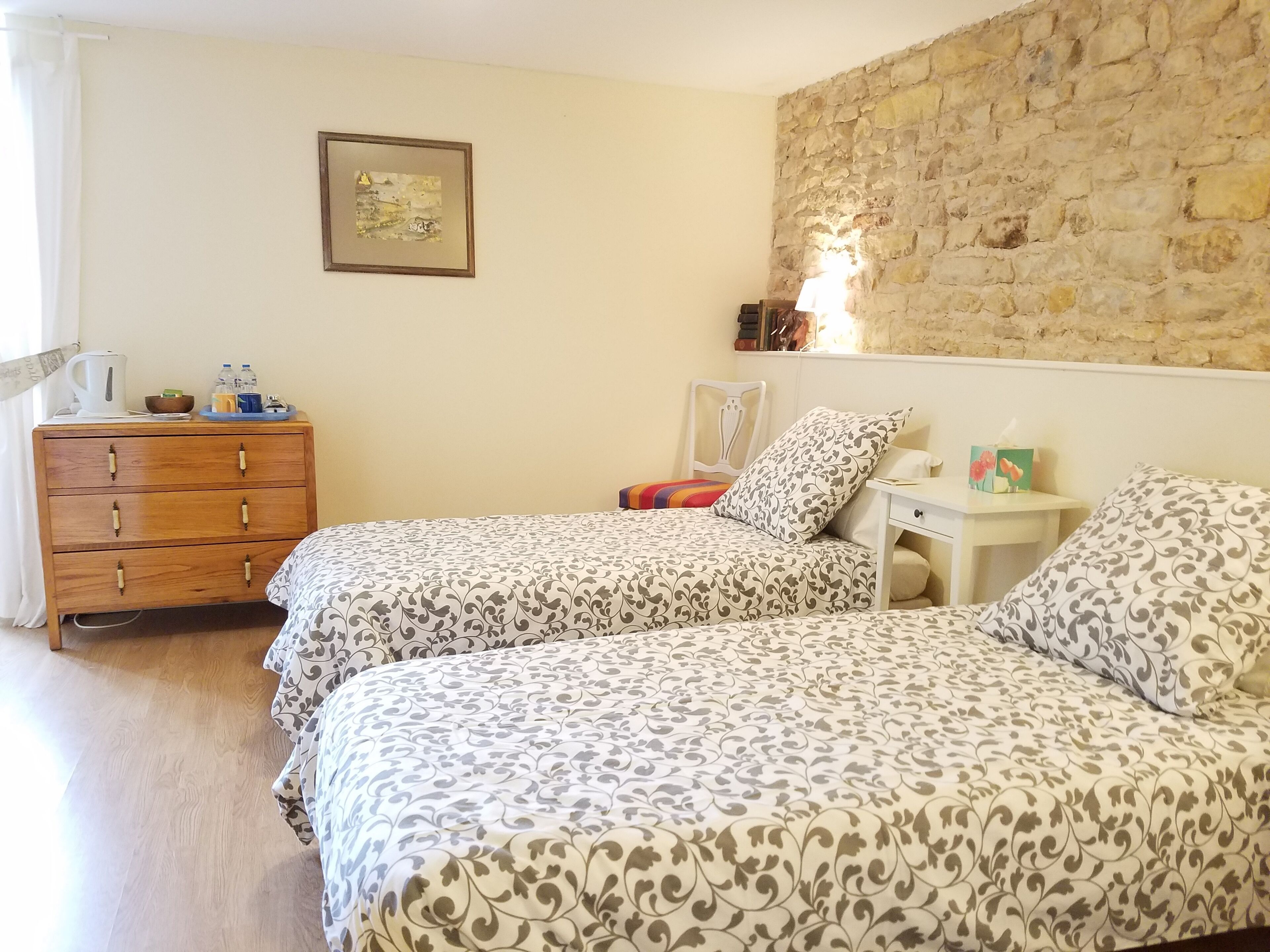 Twin Room (La Vienne) | Egyptian cotton sheets, premium bedding, memory foam beds