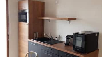 Classic Suite, Ensuite | Individually decorated, individually furnished, laptop workspace
