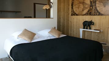 Garden Suite, 3/4 people | Individually decorated, individually furnished, laptop workspace